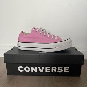 Converse sneakers size8